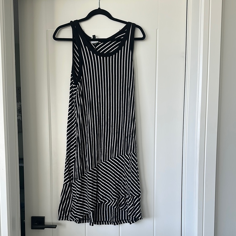 CAbi Black and White Ruffled Asymmetrical Sundress